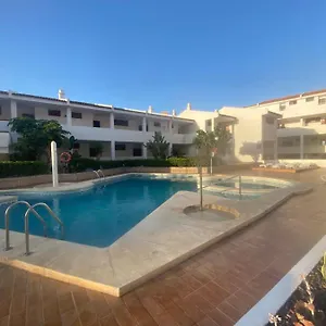 https://apt-ocean-park-7th-floor-sea-and-pool-view.adeje-hotels.com